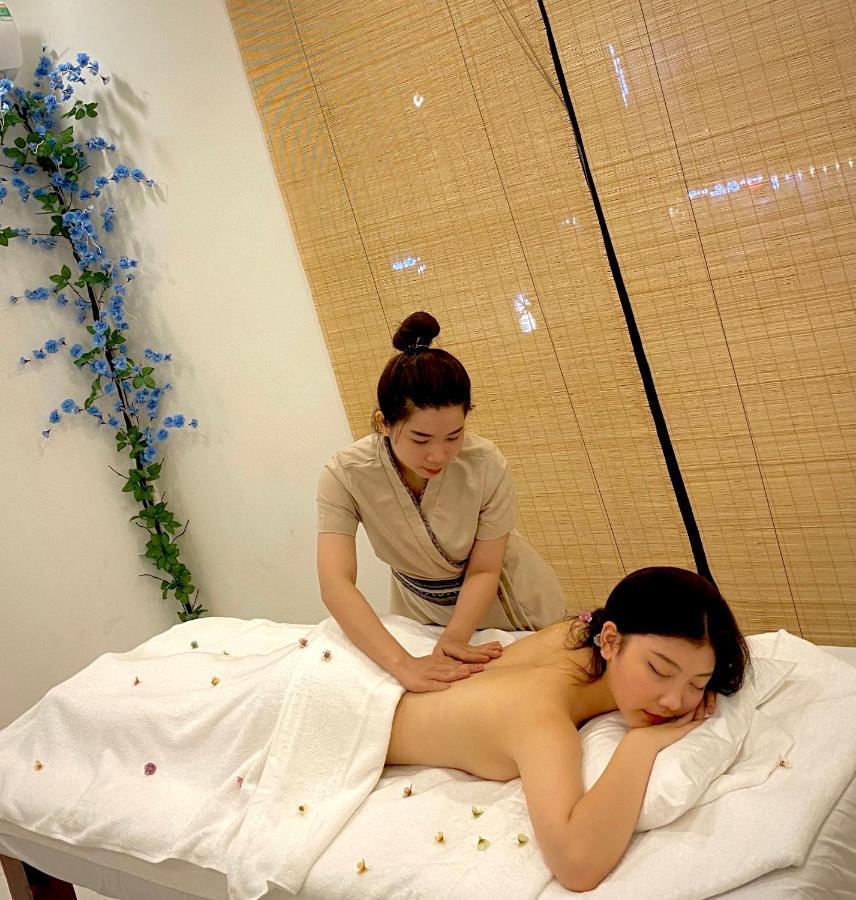 Herbs Spa & Hotel Grand World Phu Quoc Exteriör bild