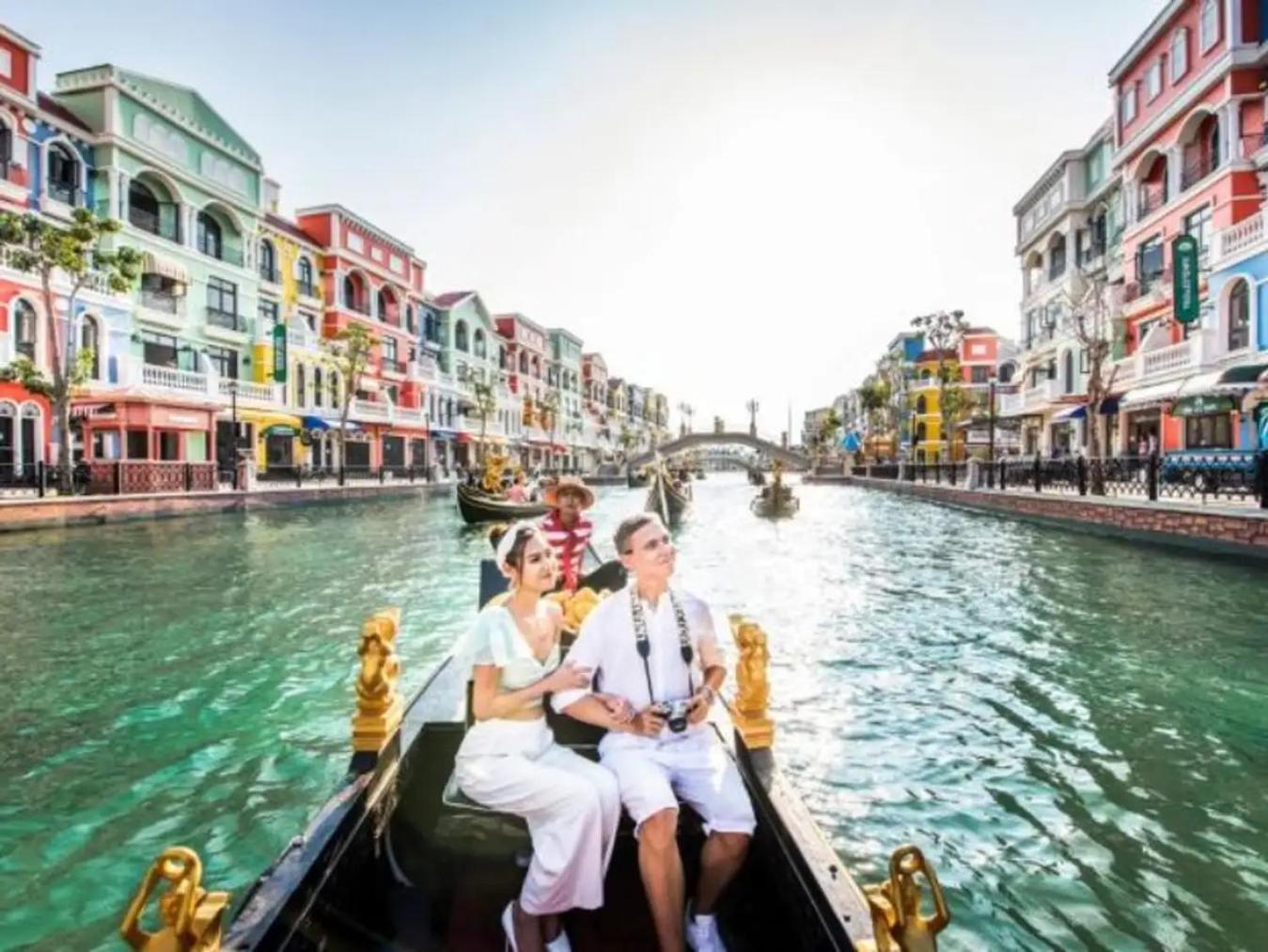 Herbs Spa & Hotel Grand World Phu Quoc Exteriör bild
